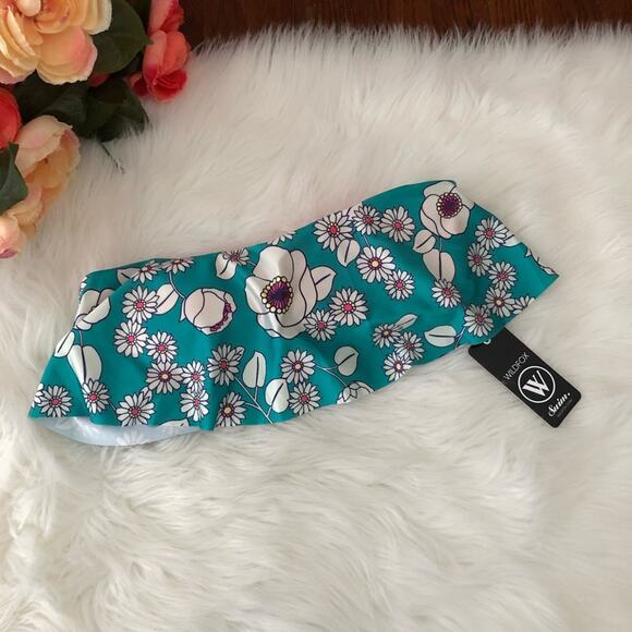 Wildfox Other - WILDFOX Strapless Floral Bikini Top NWT